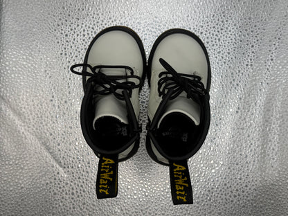 INFANT 1460 White LEATHER LACE UP Dr Marten BOOTS